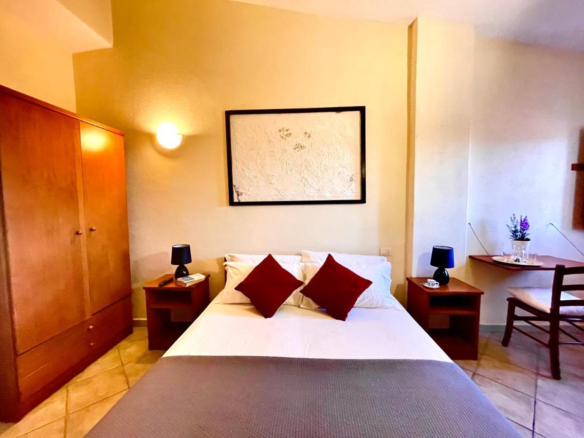 Hotel Velasole 포사타 외부 사진